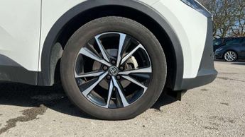 Toyota C-HR 1.8 Hybrid Design 5dr CVT