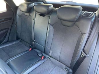 Audi Q5 40 TDI Quattro S Line 5dr S Tronic