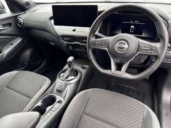 Nissan Juke 1.6 Hybrid N-Connecta 5dr Auto
