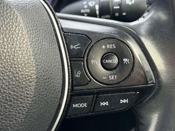 Toyota RAV4 2.5 VVT-i Hybrid Dynamic 5dr CVT