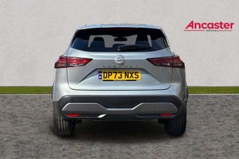 Nissan Qashqai 1.3 DiG-T MH 158 N-Connecta 5dr Xtronic