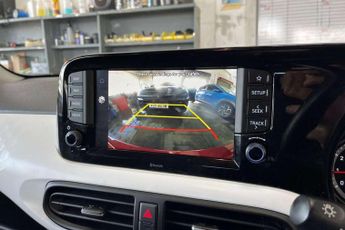 Hyundai i10 1.0 MPi Premium 5dr Auto