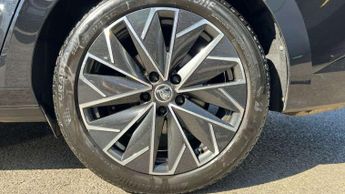 Skoda Superb 2.0 TSI 190 Laurin + Klement 5dr DSG