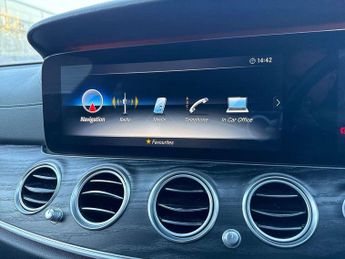 Mercedes-Benz E-Class E220d AMG Line Edition Premium 4dr 9G-Tronic