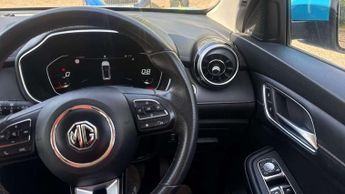 MG HS 1.5 T-GDI Excite 5dr DCT