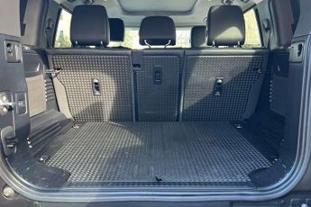 Land Rover Defender 3.0 D200 S 110 5dr Auto
