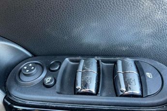 MINI Hatchback 5dr 2.0 Cooper S Exclusive 5dr Auto