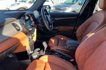 MINI Hatchback 5dr 2.0 Cooper S Exclusive 5dr Auto