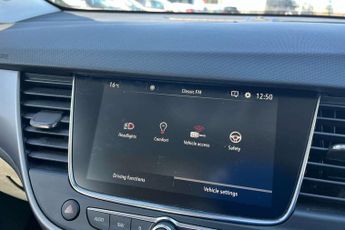 Vauxhall Crossland 1.2 Turbo [130] SE Nav Premium 5dr Auto