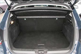 Renault Captur 1.6 E-Tech full hybrid 145 Techno 5dr Auto