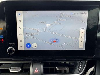 Toyota C-HR 2.0 Hybrid Design 5dr CVT