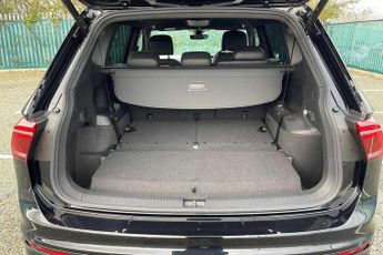Volkswagen Tiguan Allspace 2.0 TDI 200 4Motion R-Line 5dr DSG