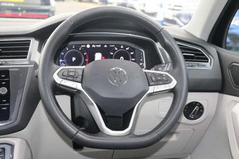 Volkswagen Tiguan 1.5 TSI 150 Elegance 5dr DSG
