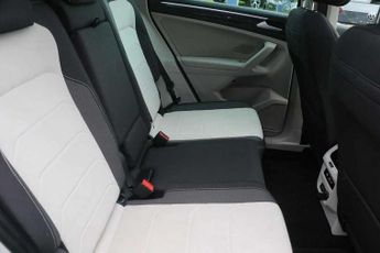 Volkswagen Tiguan 1.5 TSI 150 Elegance 5dr DSG