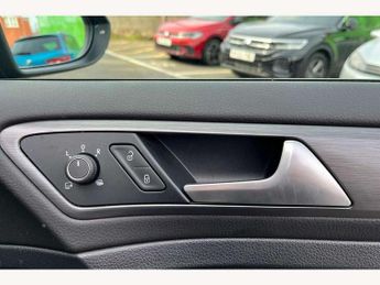 Volkswagen Golf 1.4 TSI SE 5dr DSG
