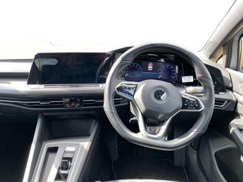 Volkswagen Golf 1.5 eTSI 150 R-Line 5dr DSG