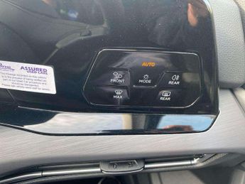 Volkswagen Golf Estate 1.5 eTSI 150 Style 5dr DSG