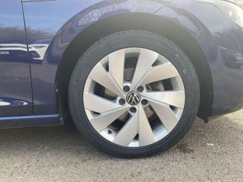 Volkswagen Golf Estate 1.5 eTSI 150 Style 5dr DSG