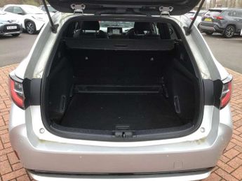 Toyota Corolla 1.8 VVT-i Hybrid Design 5dr CVT