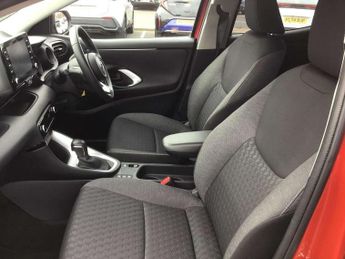 Toyota Yaris 1.5 Hybrid Icon 5dr CVT