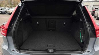 Volvo XC40 Recharge 1.5 T4 Recharge PHEV R DESIGN 5dr Auto