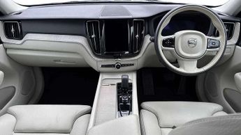 Volvo XC60 2.0 B4P Plus Dark 5dr Geartronic