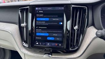 Volvo XC60 2.0 B4P Plus Dark 5dr Geartronic