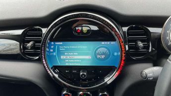 MINI Hatchback 5dr 1.5 Cooper Classic 5dr Auto