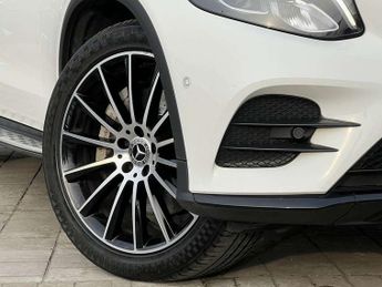 Mercedes-Benz GLC GLC 220d 4Matic AMG Line Premium 5dr 9G-Tronic