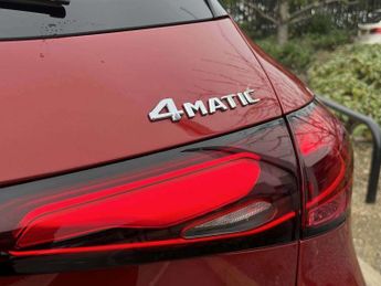 Mercedes-Benz GLC GLC 220d 4Matic AMG Line 5dr 9G-Tronic