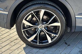 Volkswagen Tiguan 1.4 TSI eHybrid R-Line 5dr DSG