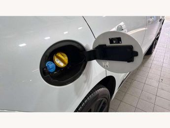 Jaguar F-Pace 2.0d [180] Chequered Flag 5dr Auto AWD