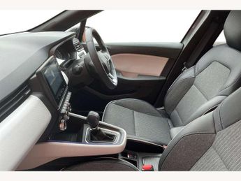 Renault Clio 1.6 E-TECH full hybrid 145 Techno 5dr Auto