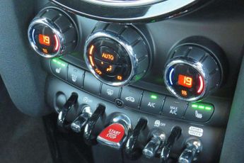 MINI Hatchback 2.0 Cooper S Sport Premium 3dr Auto