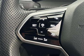 Volkswagen Golf 2.0 TSI GTI 5dr DSG