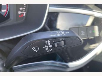 Audi Q3 35 TFSI S Line 5dr S Tronic [Leather]