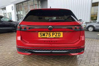 Volkswagen Passat Estate 1.5 eTSI R-Line 5dr DSG