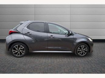 Toyota Yaris 1.5 Hybrid Design 5dr CVT
