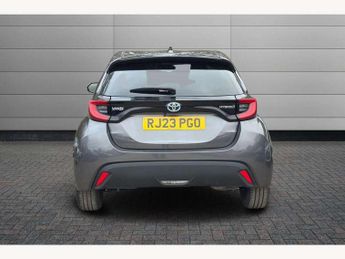 Toyota Yaris 1.5 Hybrid Design 5dr CVT