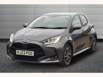 Toyota Yaris 1.5 Hybrid Design 5dr CVT