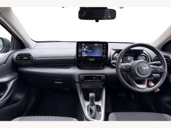 Toyota Yaris 1.5 Hybrid Design 5dr CVT