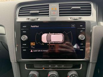 Volkswagen Golf 1.4 TSI SE [Nav] 5dr DSG