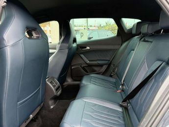 Cupra Formentor 1.4 eHybrid 204 V2 5dr DSG