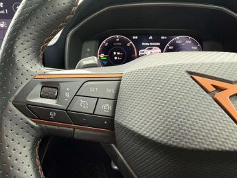 Cupra Formentor 1.4 eHybrid 204 V2 5dr DSG