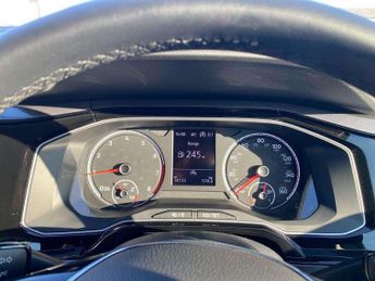 Volkswagen Polo 1.0 TSI 110 SEL 5dr DSG