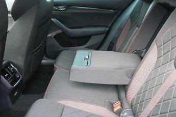 Skoda Octavia vRS 2.0 TDI 200 vRS 5dr DSG