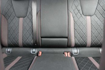 Skoda Octavia vRS 2.0 TDI 200 vRS 5dr DSG
