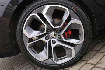 Skoda Octavia vRS 2.0 TDI 200 vRS 5dr DSG