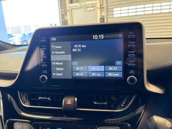 Toyota C-HR 1.8 Hybrid Icon 5dr CVT