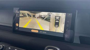 Land Rover Defender 3.0 D300 SE 110 5dr Auto